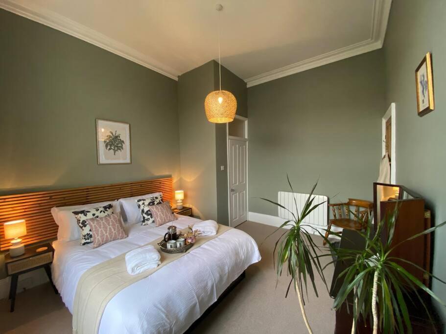 Apartamento Fabulous Flat In Durnford Street Plymouth Exterior foto